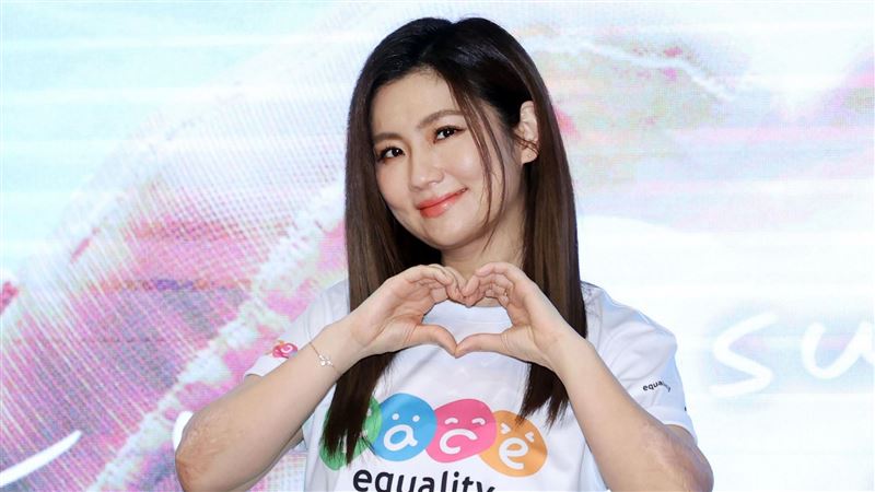 Selina任家萱要男友不要在意網友評論。(圖/記者邱榮及攝影)