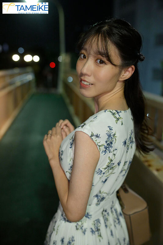 解放诱惑隐乳好身材！「生物学研究员」中路大开出道！